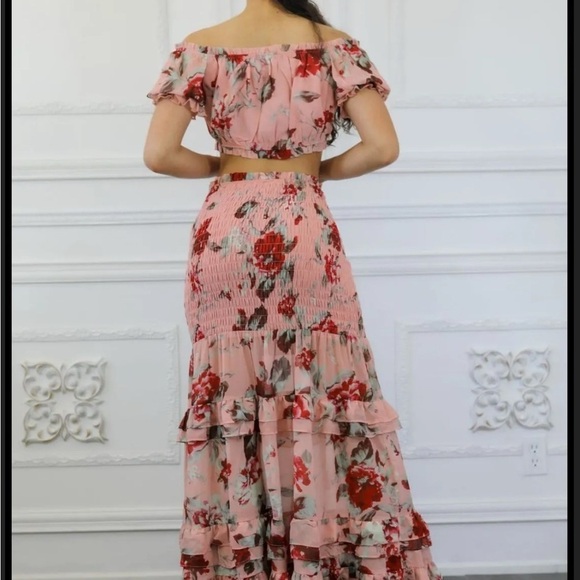 Pink Ruffled Maxi Skirt Set for Cocktail - Picture 3 of 3